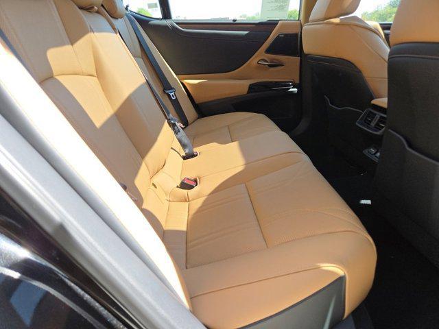 new 2025 Lexus ES 350 car, priced at $53,444