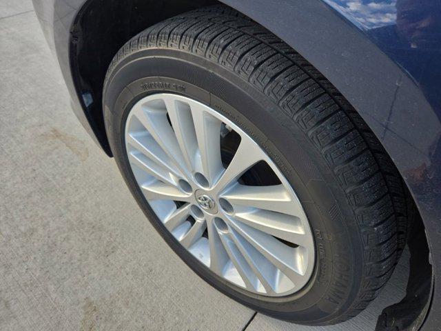 used 2014 Toyota Avalon Hybrid car, priced at $12,951