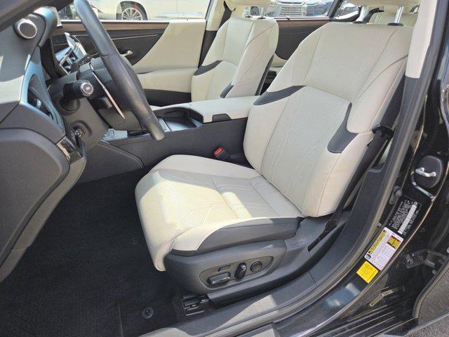 used 2024 Lexus ES 350 car, priced at $47,927