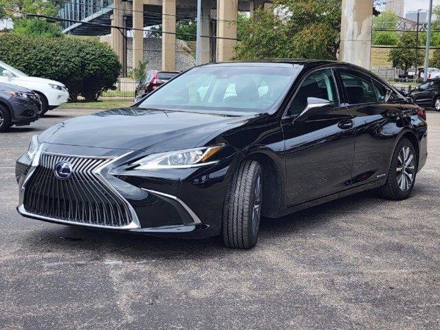 used 2021 Lexus ES 300h car, priced at $33,191