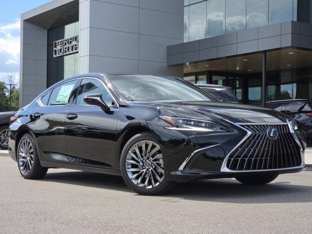 new 2025 Lexus ES 300h car, priced at $54,133