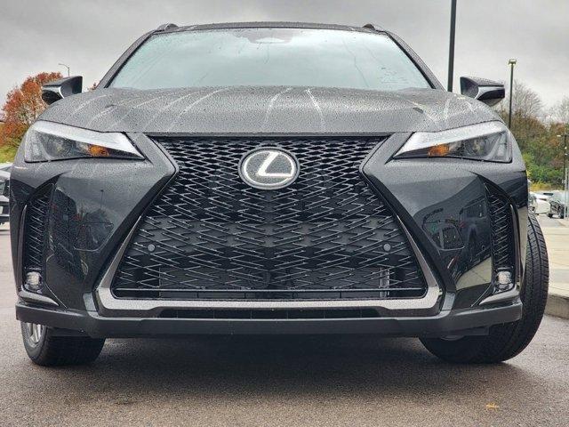 new 2025 Lexus UX 300h car, priced at $43,556