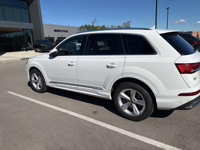 used 2022 Audi Q7 car, priced at $33,962