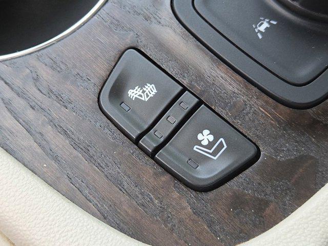 used 2022 GMC Acadia car, priced at $29,681