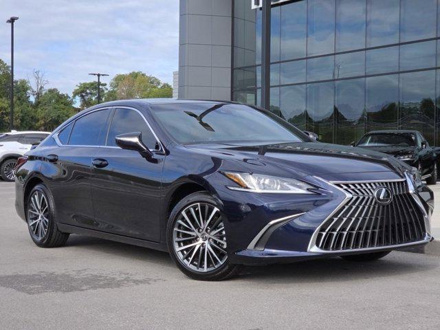 used 2025 Lexus ES 300h car, priced at $46,145