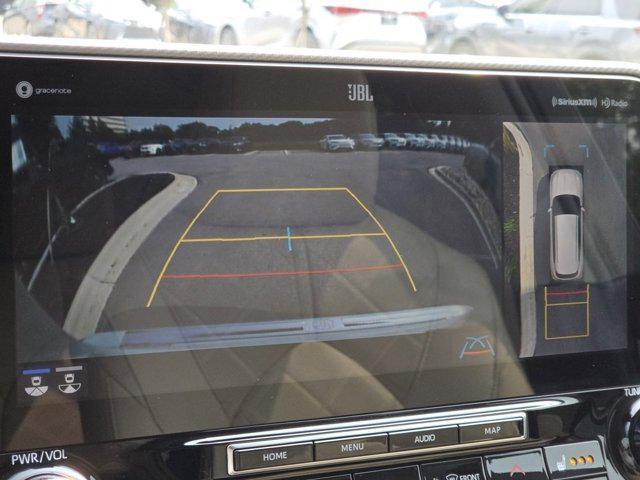 used 2021 Toyota Highlander Hybrid car, priced at $39,653
