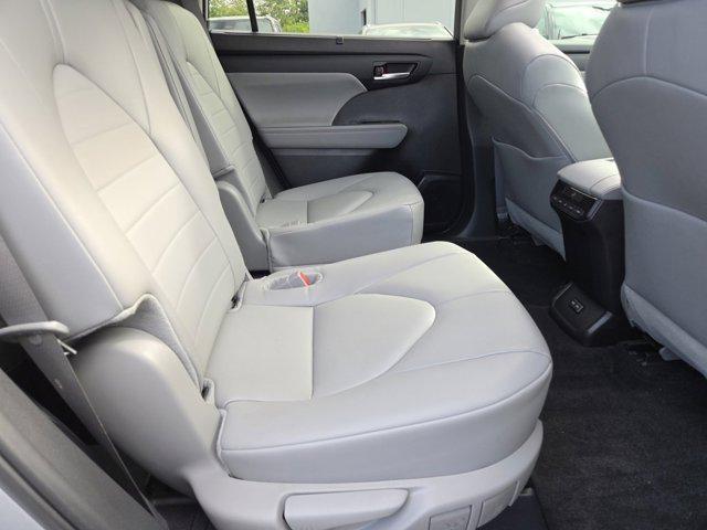 used 2024 Toyota Highlander car, priced at $37,964