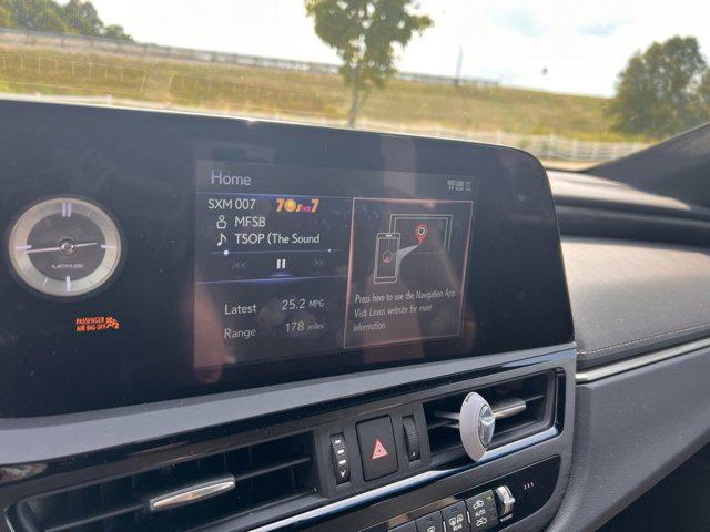 used 2022 Lexus ES 350 car, priced at $36,612