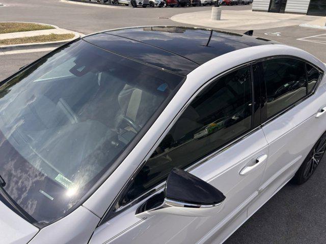 used 2022 Lexus ES 350 car, priced at $36,612