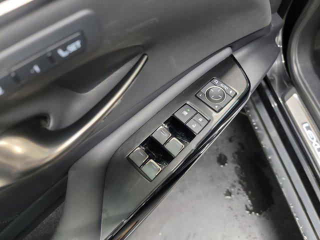 used 2022 Lexus ES 350 car, priced at $37,930