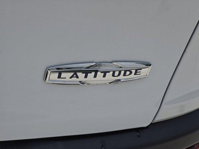 used 2014 Jeep Cherokee car, priced at $5,499