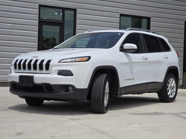 used 2014 Jeep Cherokee car, priced at $5,499