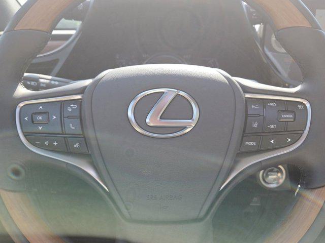 new 2025 Lexus ES 300h car, priced at $54,226