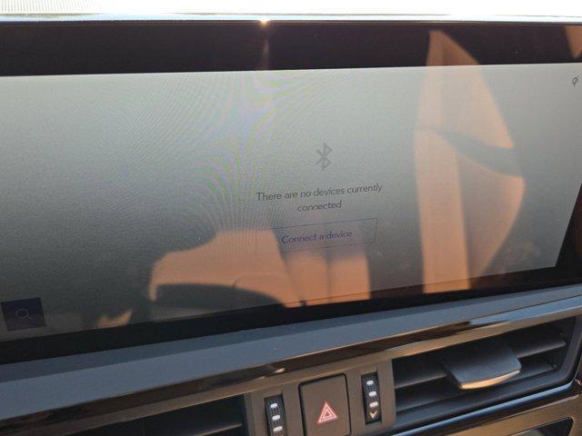 new 2025 Lexus ES 300h car, priced at $50,165
