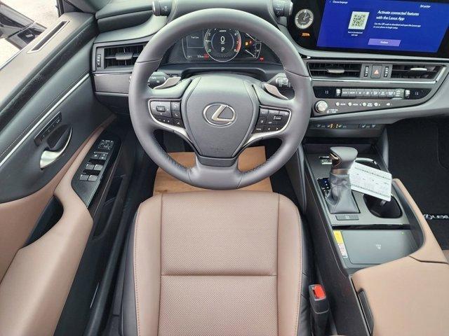 new 2025 Lexus ES 350 car, priced at $46,867