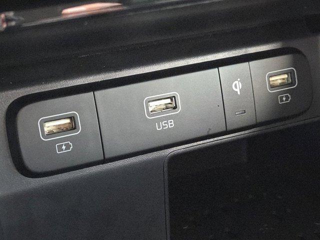 used 2022 Kia Sorento car, priced at $29,631