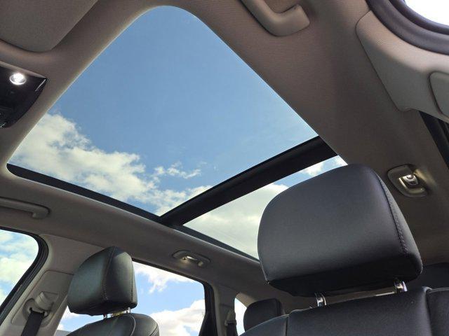 used 2022 Kia Sorento car, priced at $29,631