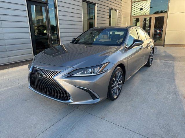 used 2021 Lexus ES 350 car, priced at $32,577