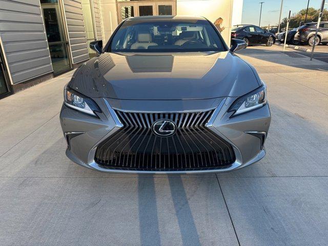 used 2021 Lexus ES 350 car, priced at $32,577