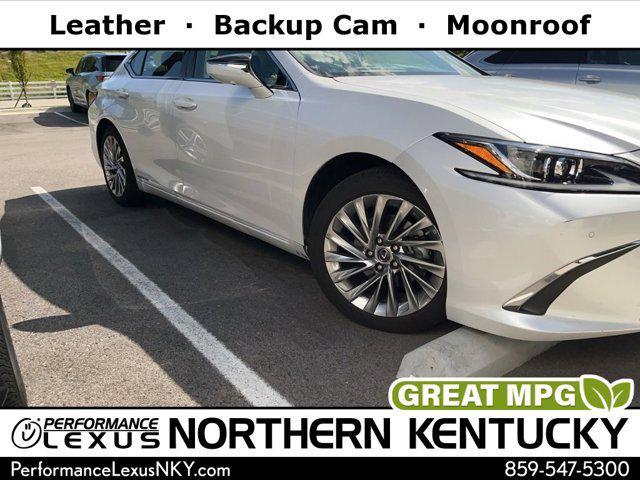 used 2022 Lexus ES 300h car, priced at $38,663