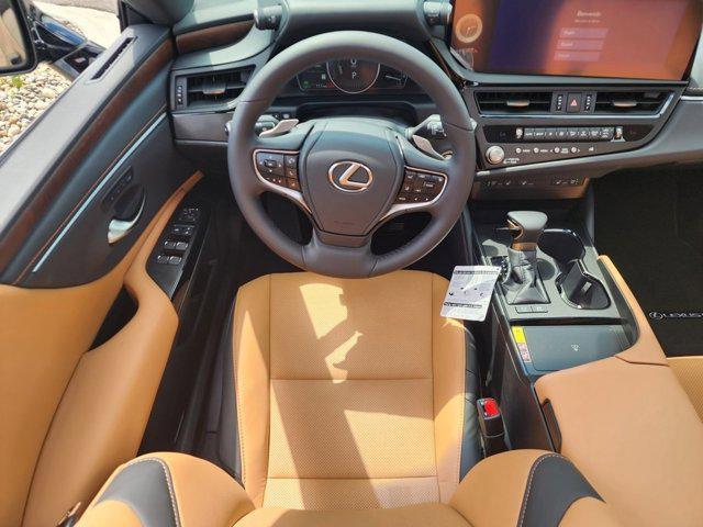 new 2025 Lexus ES 300h car, priced at $52,134