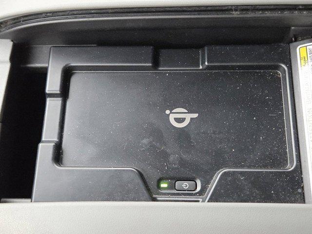 used 2021 Toyota Highlander car, priced at $32,427