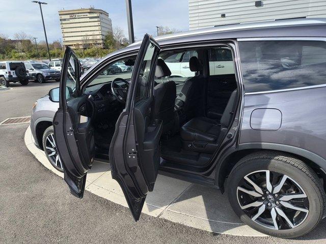 used 2020 Honda Pilot car, priced at $25,653