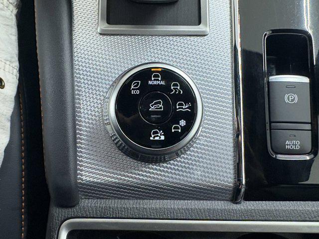 used 2024 Mitsubishi Outlander car, priced at $33,995