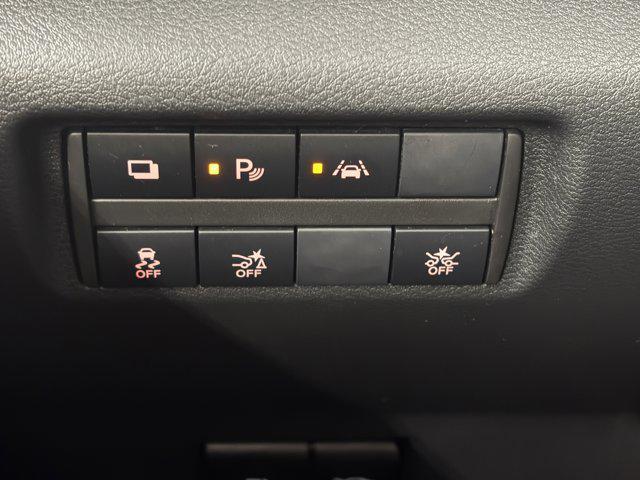 used 2020 Nissan Versa car