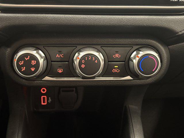 used 2020 Nissan Versa car