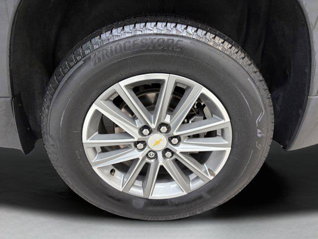 used 2023 Chevrolet Traverse car, priced at $25,995