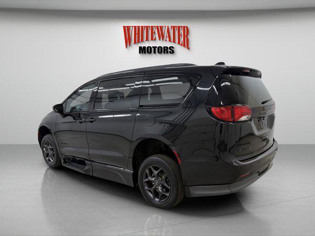 used 2020 Chrysler Pacifica car, priced at $45,995