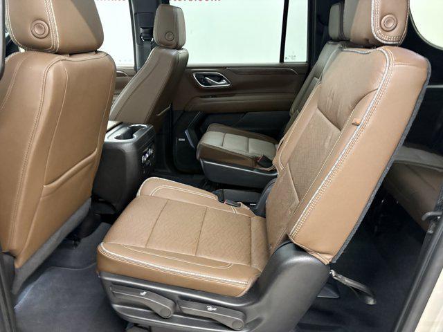 used 2021 Chevrolet Suburban car