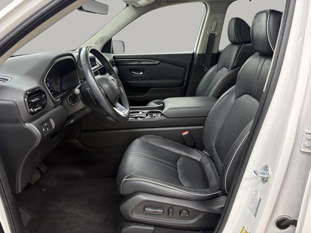 used 2023 Honda Pilot car, priced at $46,995