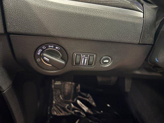 used 2019 Chrysler 300 car, priced at $19,995