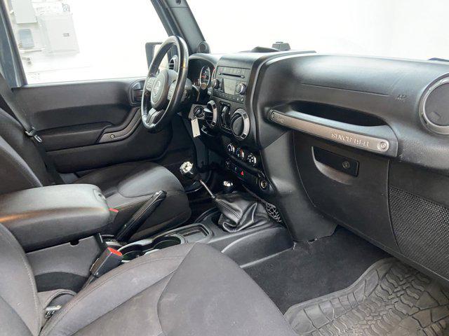 used 2014 Jeep Wrangler Unlimited car, priced at $13,995