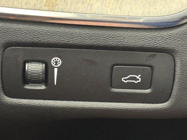 used 2019 Volvo XC60 car, priced at $18,888