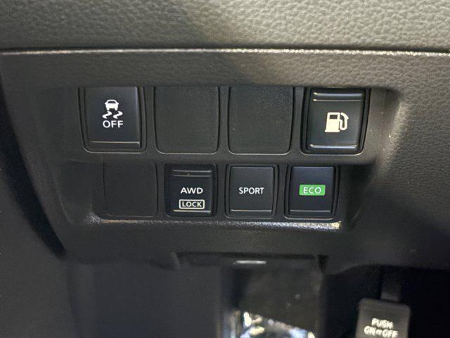 used 2018 Nissan Rogue car, priced at $13,888