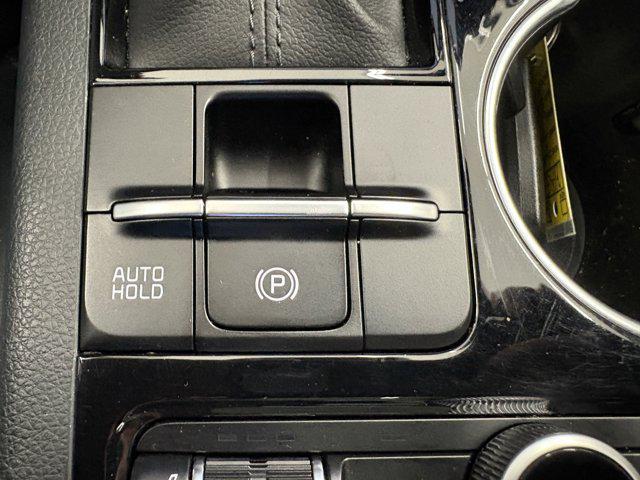 used 2021 Kia K5 car