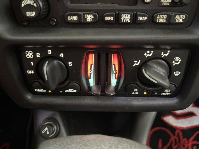 used 2002 Chevrolet Monte Carlo car, priced at $29,995