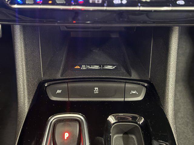 used 2022 Chevrolet Bolt EUV car, priced at $23,995