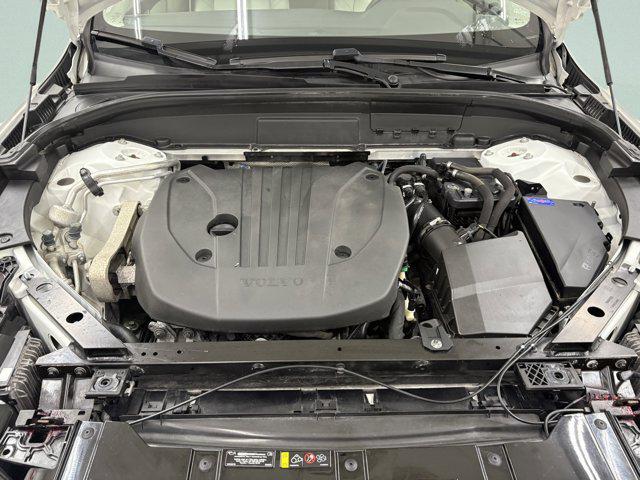 used 2022 Volvo XC60 car, priced at $20,888