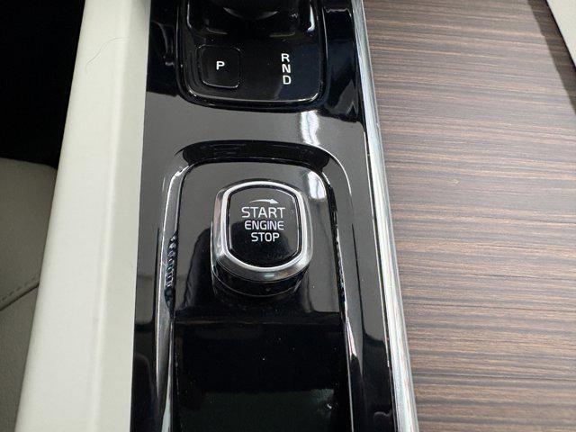 used 2022 Volvo XC60 car, priced at $20,888