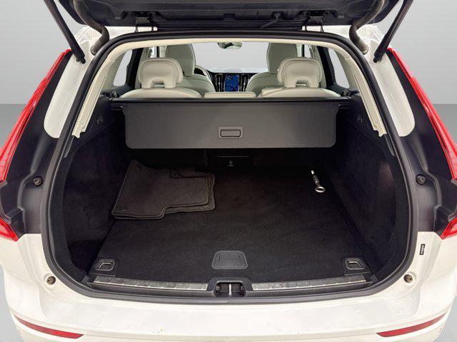 used 2022 Volvo XC60 car, priced at $20,888