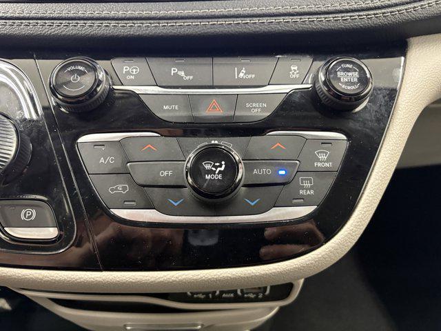 used 2022 Chrysler Pacifica Hybrid car, priced at $26,995