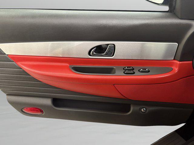 used 2002 Ford Thunderbird car