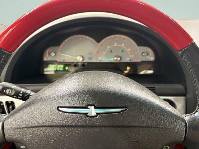 used 2002 Ford Thunderbird car