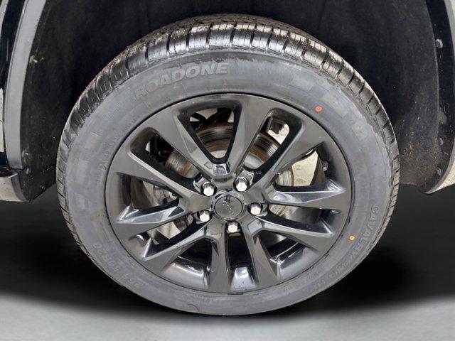 used 2020 Jeep Grand Cherokee car, priced at $18,995
