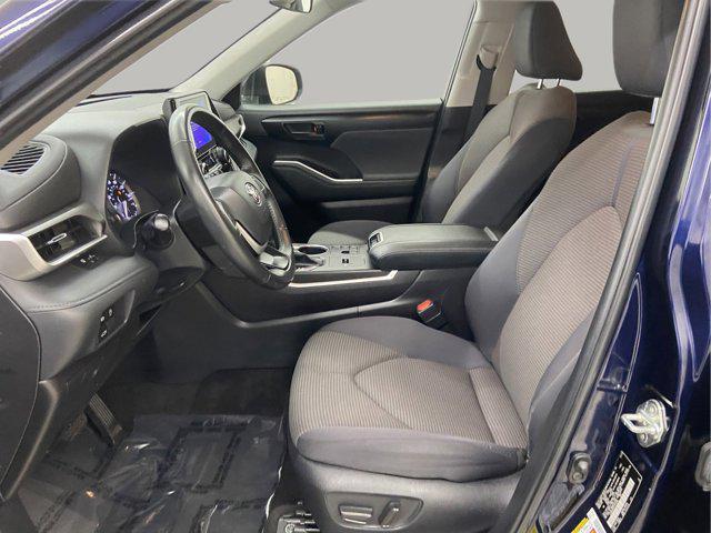 used 2023 Toyota Highlander car, priced at $31,995