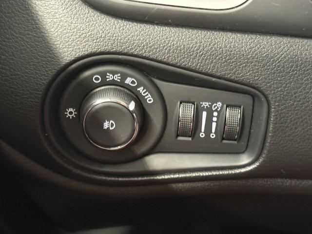 used 2021 Jeep Renegade car, priced at $15,995